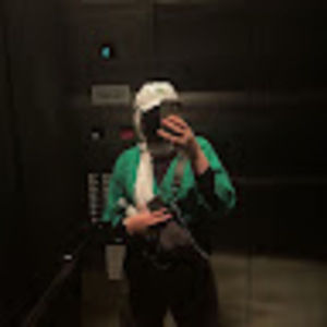 Meet your Posher, Ella